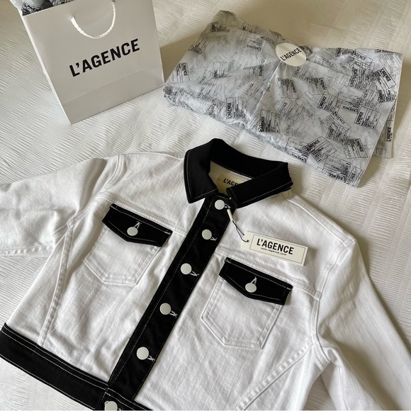 Brand New- L’AGENCE Koda Jacket in White/ Black 🤍⚓️ - Picture 3 of 16